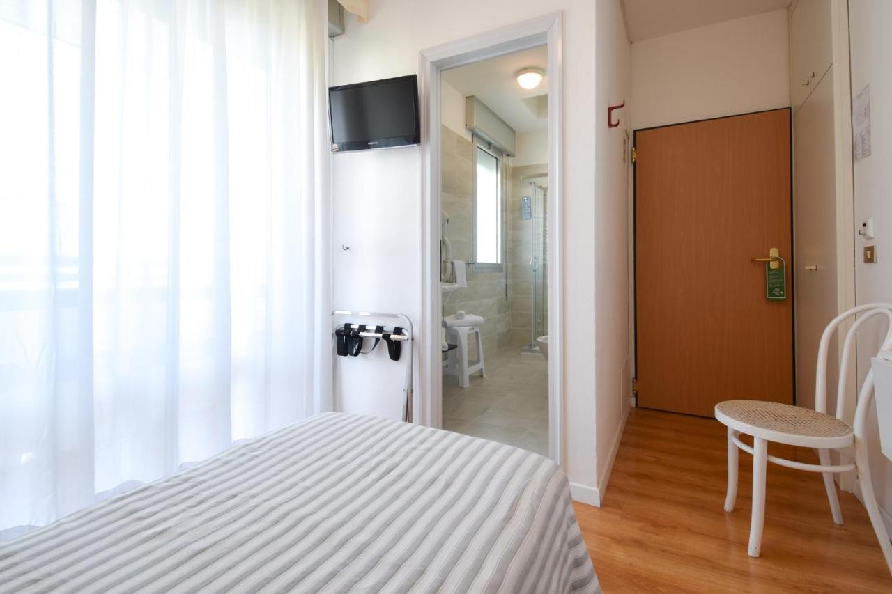 קאורלה Hotel Janeiro מראה חיצוני תמונה