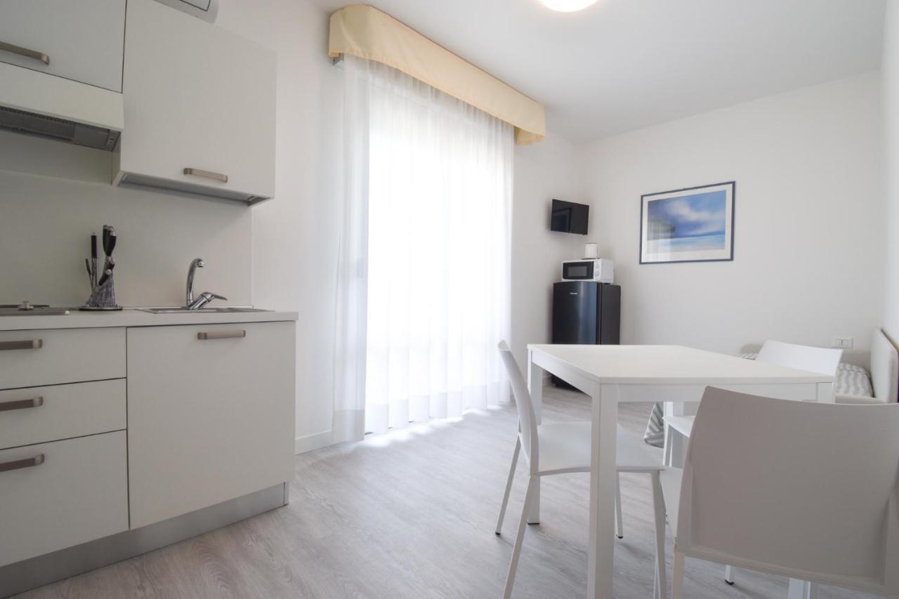 קאורלה Hotel Janeiro מראה חיצוני תמונה