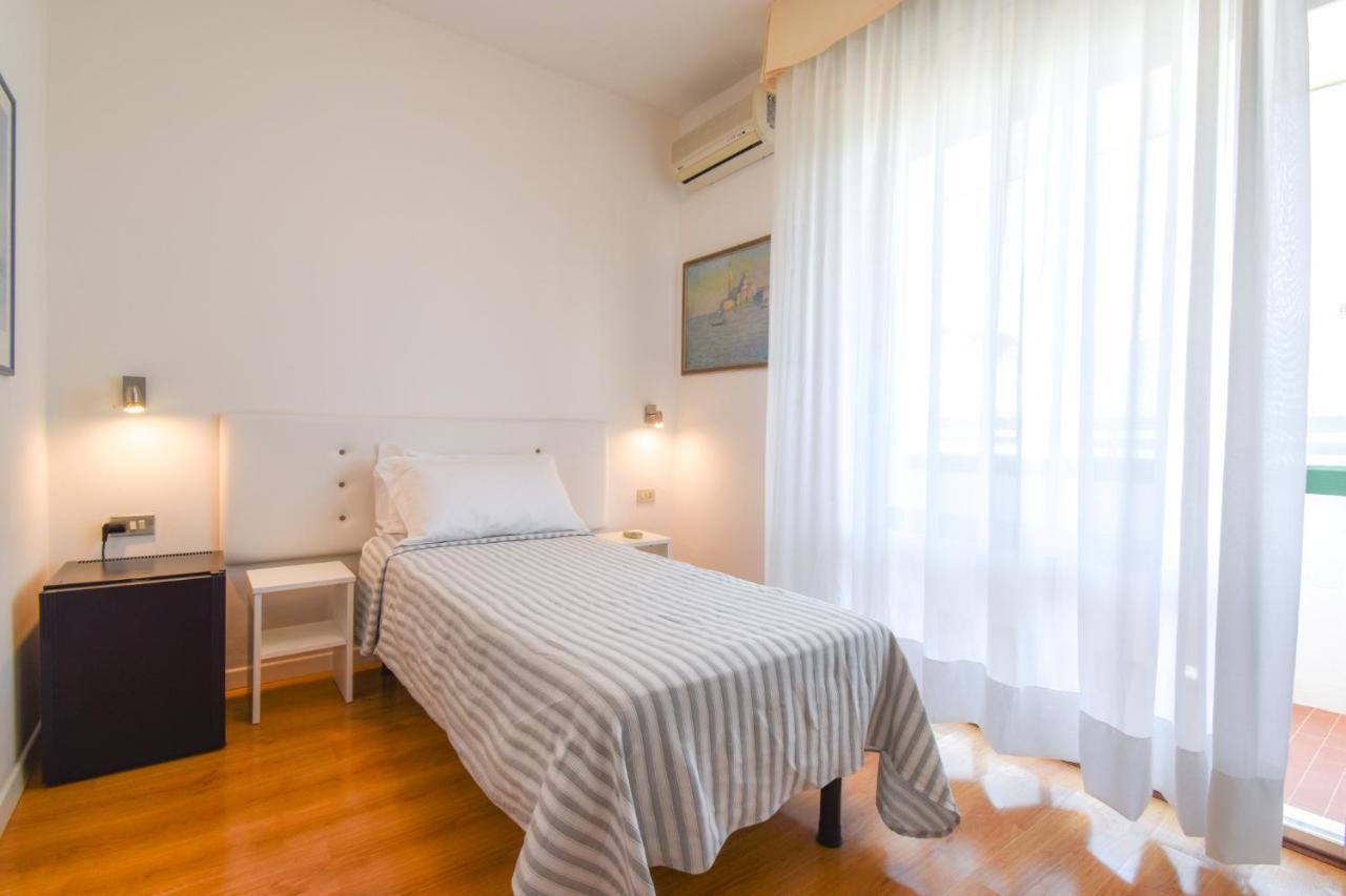 קאורלה Hotel Janeiro מראה חיצוני תמונה