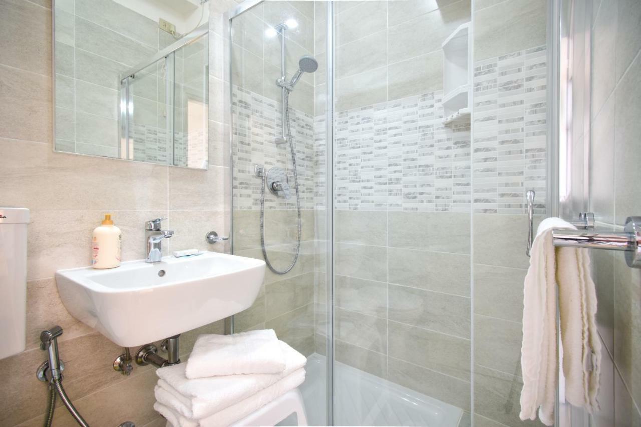 קאורלה Hotel Janeiro מראה חיצוני תמונה